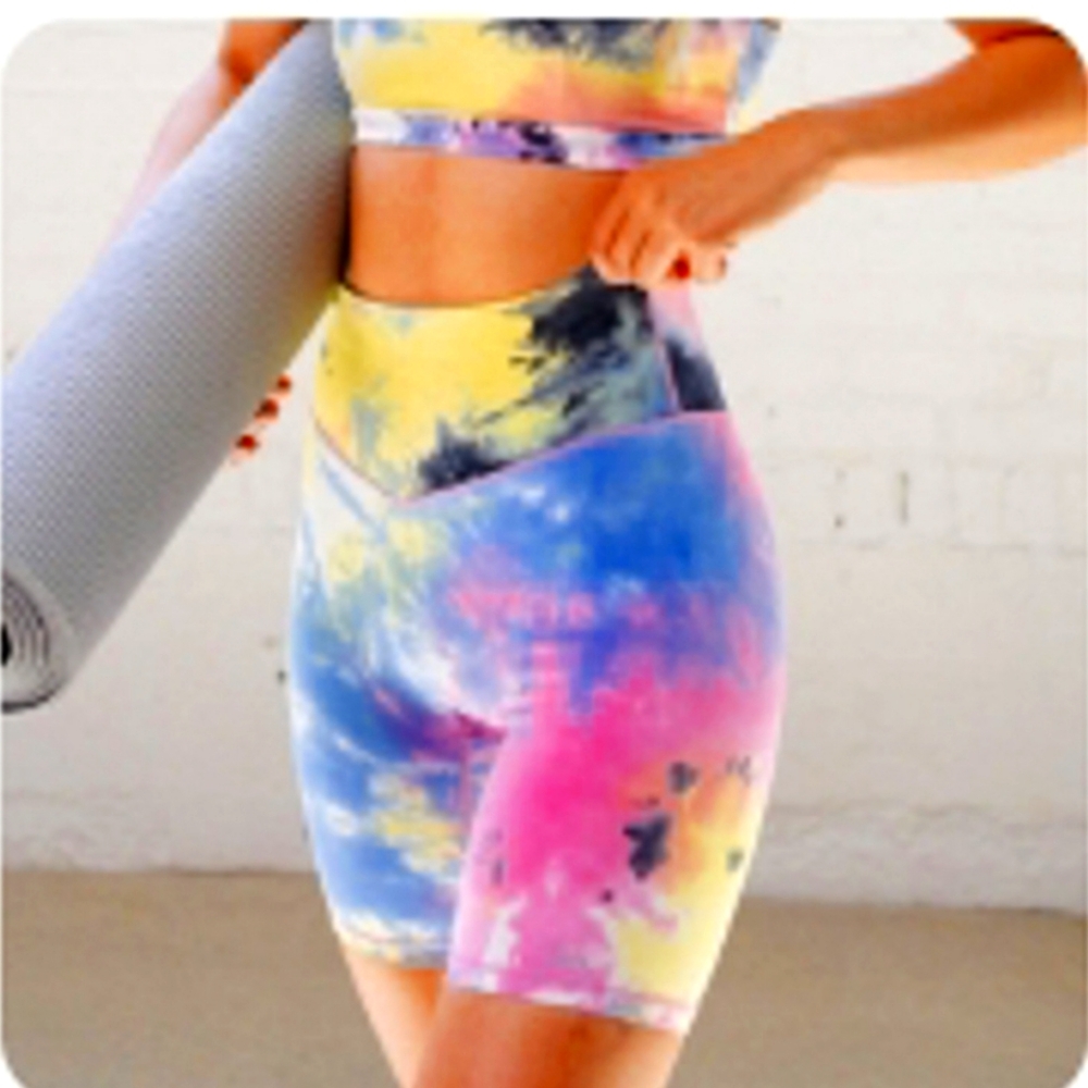 NWOT Balance Athletica Vitality The Cloud Biker Short - Thunderstorm tie dye S
